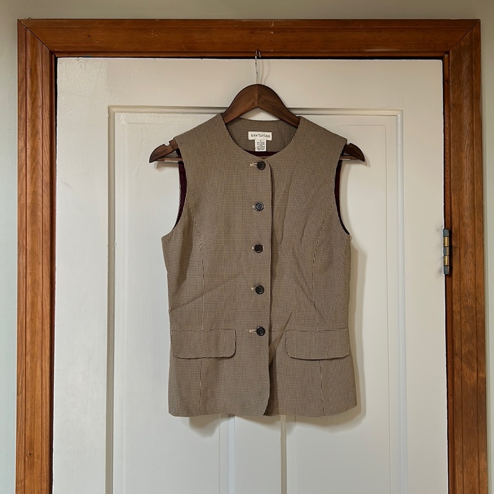 Vintage Anne Taylor vest with burgundy lining.